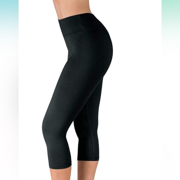 Satina Pants - Satina high waisted capri leggings